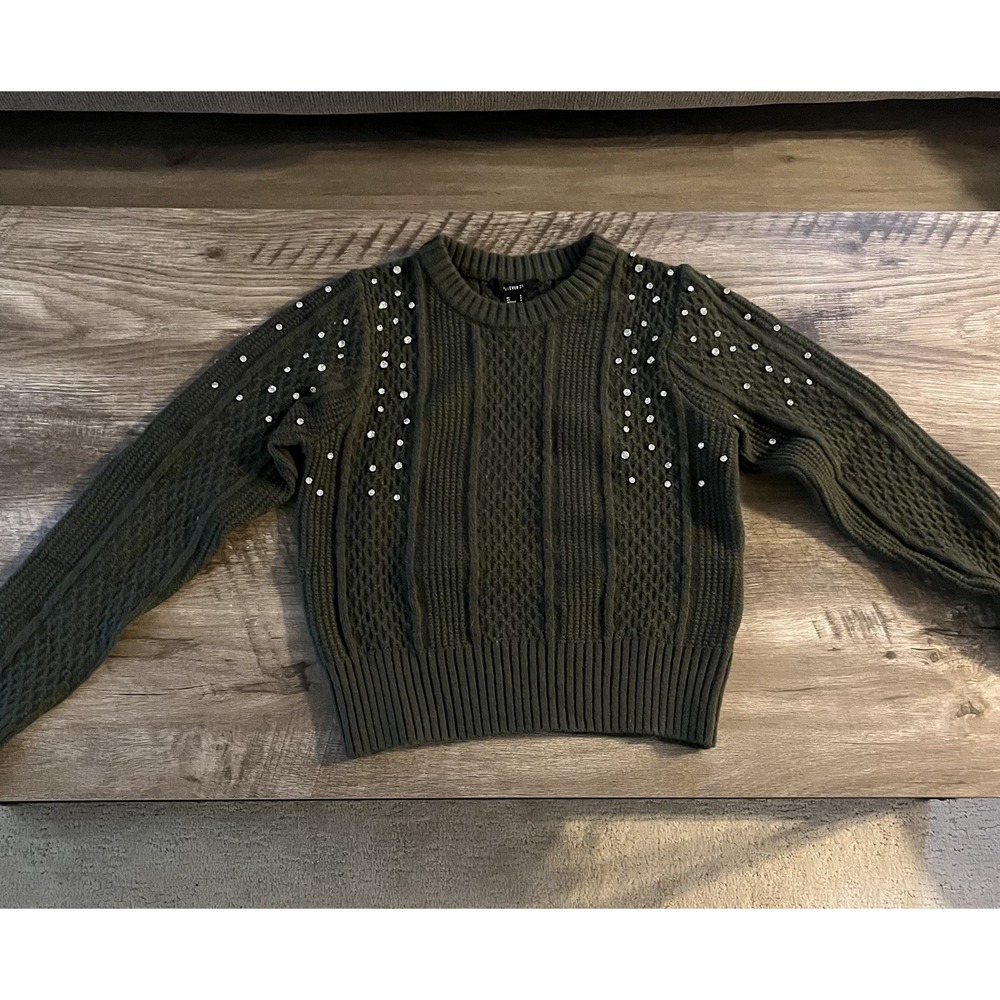 Women's Forever 21 NWT Knit Rhinestone Holiday Sweater Small